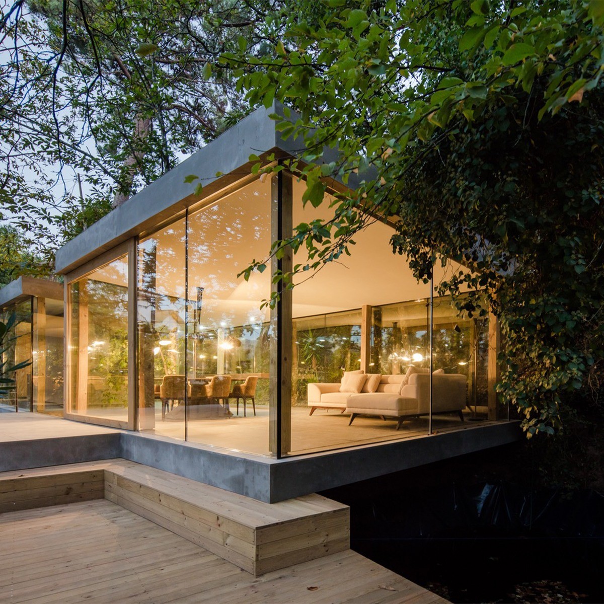 Modern Architect - Cloaked House